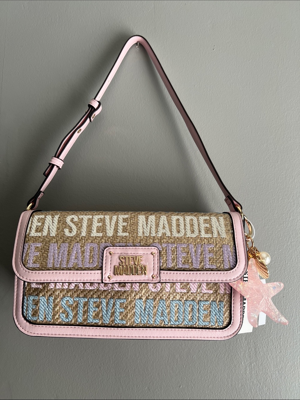 Steve Madden Pink Bdelysia Raffia Shoulder bag & seashore charm!
